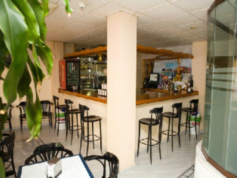 Hotel Olas De Almuñécar Restaurang bild